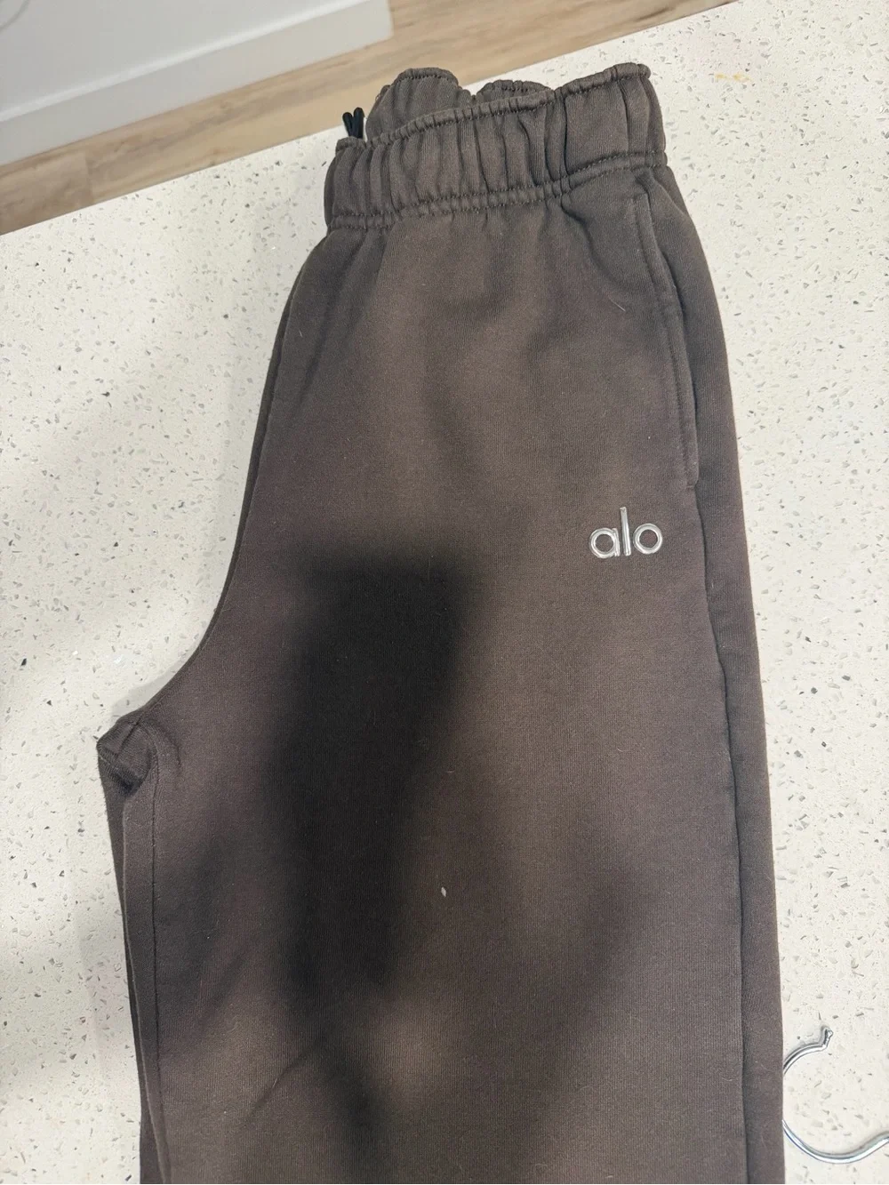Accolade Straight Leg Sweatpant -Expresso